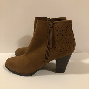 American Eagle Brown Boot EUC